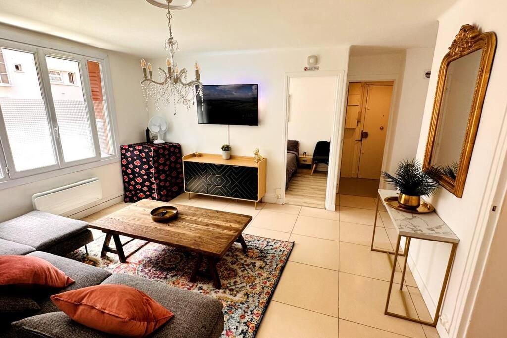 Appartement 3 Chambres + Parking A Lyon 7 Eksteriør billede