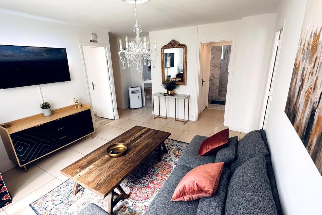 Appartement 3 Chambres + Parking A Lyon 7 Eksteriør billede